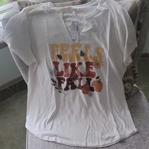 White 'Feels Like Fall' Graphic T-Shirt